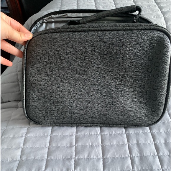 Guess lunchbag - Picture 4 of 4